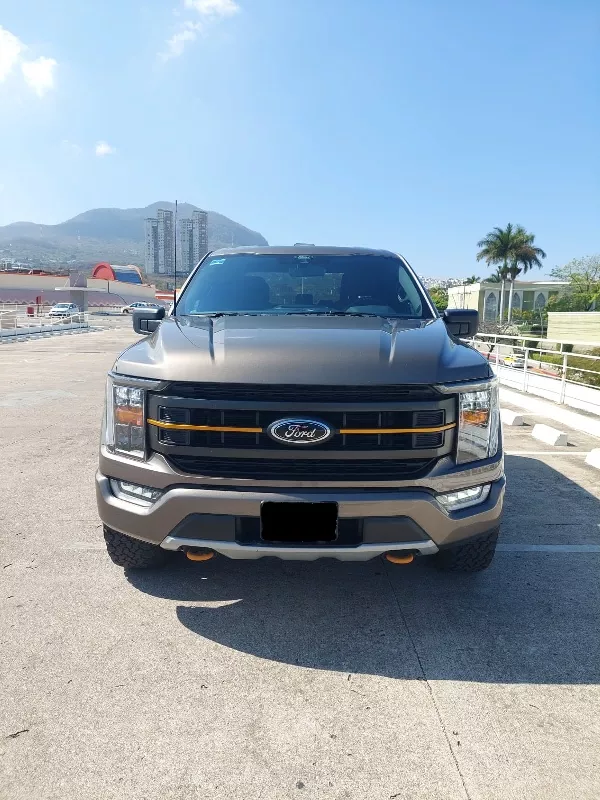 Ford Lobo Tremor 2022