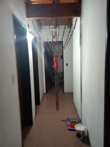 Imagen 13 de 14 de Casa En Venta En Banfield Oeste