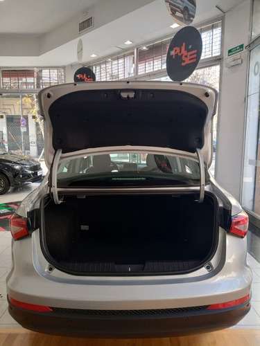 Fiat Cronos 1.3 Drive Mt