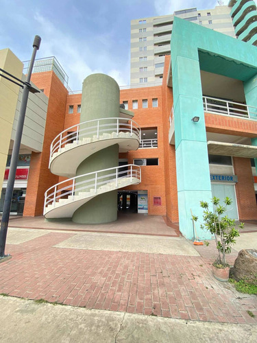 Imagen 1 de 10 de Exocia 09 Ofrece En Venta Local En Lechería
