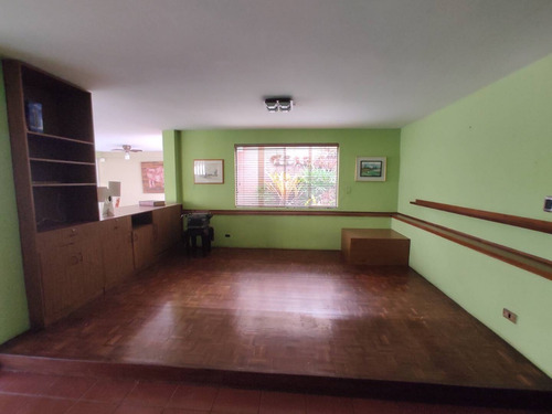 Imagen 5 de 15 de Venta De Casa Quinta La Viña Calle Cerrada Cod. 141849