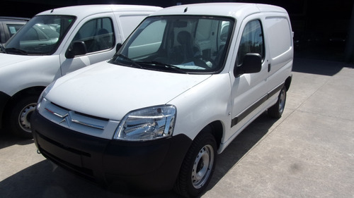 Imagen 2 de 20 de Citroen Berlingo Furgon 1.6 Hdi