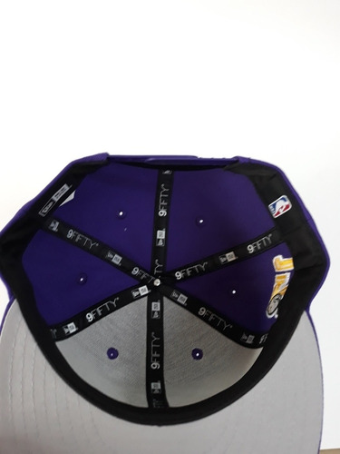 Imagen 5 de 5 de Gorra Lakers Nba 7 Campeonatos 9fifty Snapback Morada