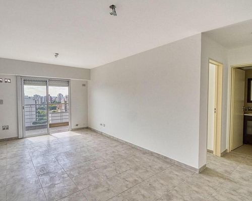 Venta Departamento 2 Ambientes Con Balcón Caseros Clamaco