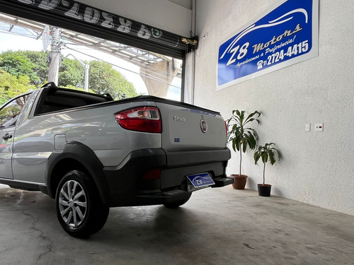 Fiat Strada Strada Hard Working 1.4 (Flex)
