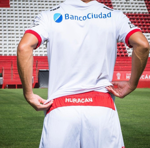 Imagen 4 de 5 de Short Oficial Niño Huracán Tbs 2020