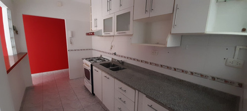 Imagen 5 de 14 de Departamento 3 Amb Con Dos Patios