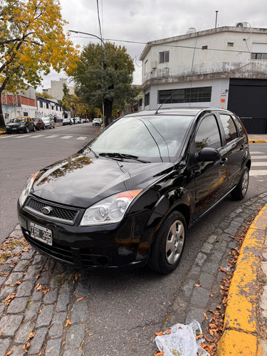 Ford Fiesta 1.6 Ambiente At Mp3