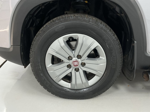Imagem 8 de 14 de Fiat Toro Freedom 1.8 At6 4x2 (flex)