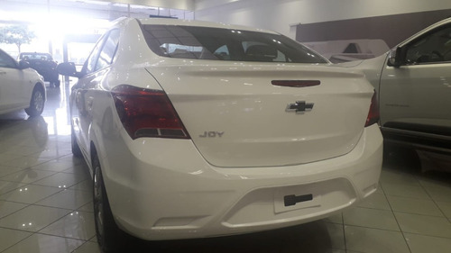Chevrolet Onix Joy Plus Black 1.4 N Manual 4 Puertas 2021 Fz