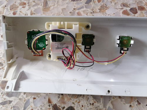 Panel De Control Centro De Lavado Frigidaire (Usado)