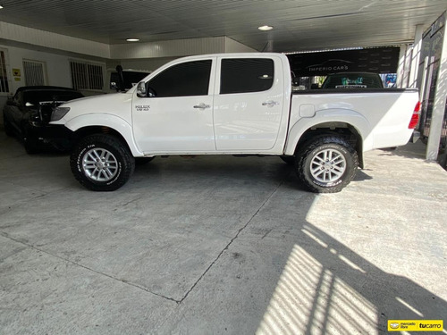 Toyota Hilux Pick-up D/cabina Carga 4x4