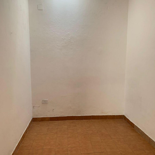 En Venta - Caseros - Retasado !!! Ph 2 Ambientes Consulte!!