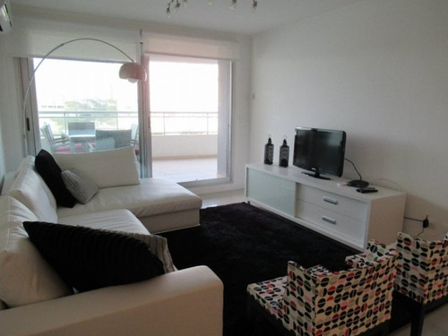 Venta De Apartamento 3 Dormitorios Playa Brava Punta Del Est