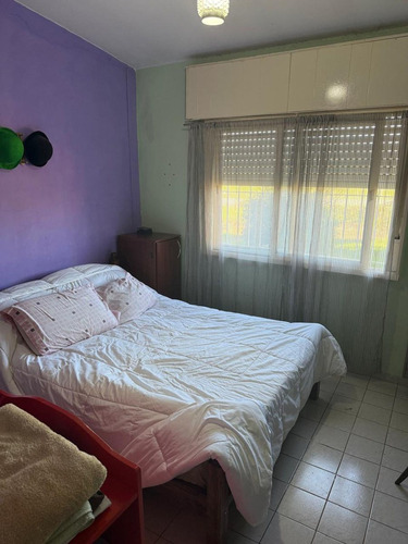 Casa Modesta En Plena Av San Martin