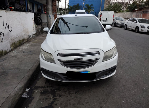 Imagem 4 de 5 de Chevrolet Onix 2014 1.0 Ls 5p