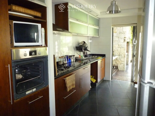 Casa En Venta 4 Dormitorios Punta Del Este Barrio Lugano