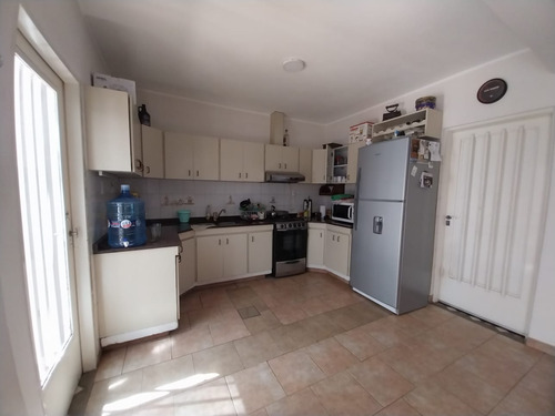 Vendo Amplia Y Cómoda Casa En Zona Sur