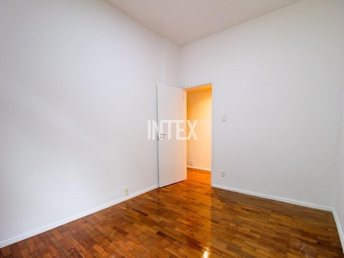 Imagem 8 de 30 de Apartamento Com 3 Quartos, 2 Banheiros E 2 Vagas Para Venda Na Lagoa - Ap01599 - 69930958