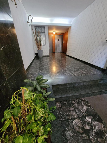 Departamento En Venta 4 Dormitorios Rosario
