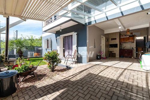 Casa Com 3 Dormitórios À Venda, 158 M² Por R$ 690.000,00 - Canudos - Novo Hamburgo/rs - Ca3847