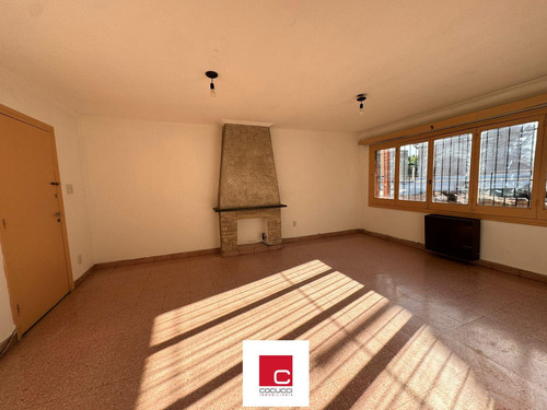 Departamento En Venta En Plena Calle Belgrano De La Ciudad De Mendoza!!