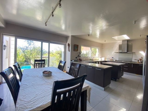 Imagen 6 de 16 de Casa En Venta De 7 Dorm. En Concón