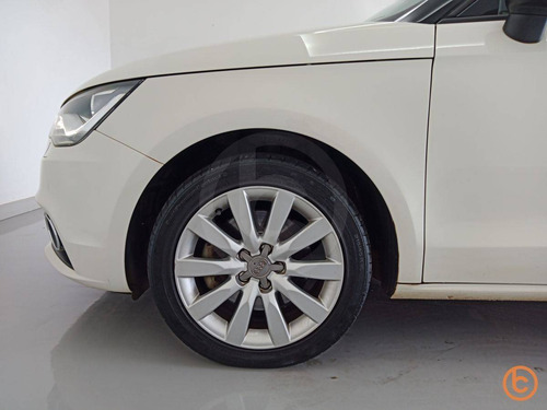 Imagem 14 de 14 de Audi A1 1.4 Tfsi Attraction 16v 122cv Gasolina 2p