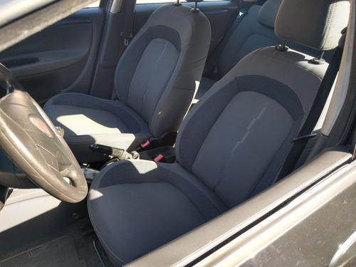 Fiat Punto 1.4 Attractive 2013