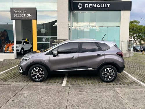 Renault Captur 1.3 T Iconic Cvt
