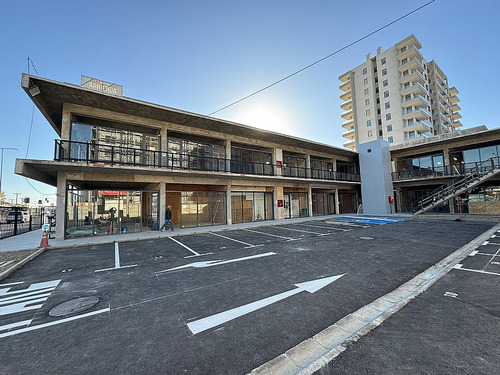 Arriendo Local Comercial 636 M2 Alberdi Quillota