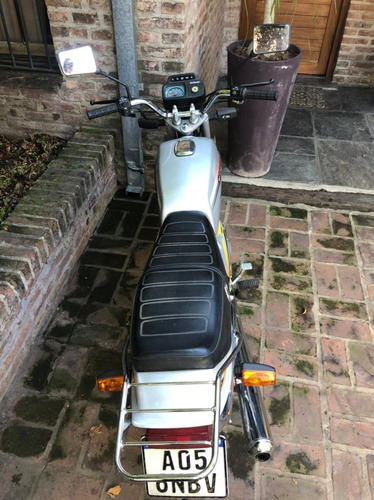 Suzuki Ax 100