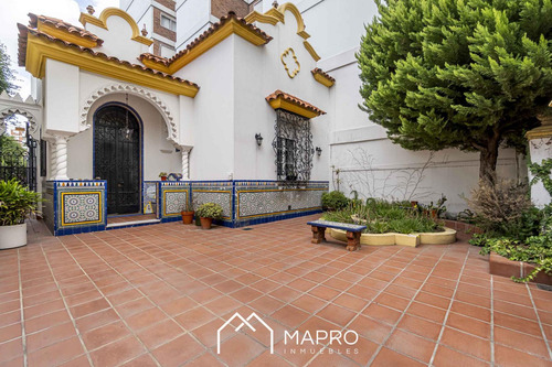 Increible Casa De Estilo Colonial Refaccionada En Devoto
