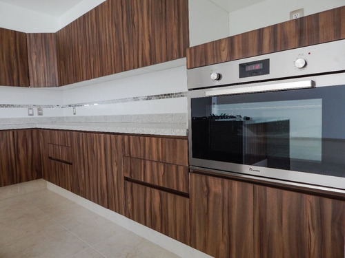 Hermosa Residencia, Lomas De Juriquilla, Jardín, Terraza, Estudio O 4ta Rec Pb
