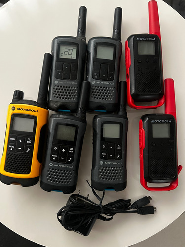 Lote 7 Aparelhos Walkie Talkie (motorola) Originais Leia Vermelho Não Se Aplica (Usado)