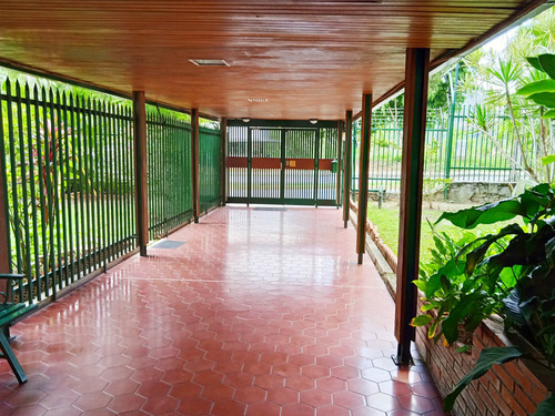 Imagen 2 de 23 de Venta Apartamento 98m2 2h/2b/1pe Santa Paula 4014