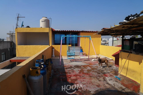 Casa En Juan Escutia, Iztapalapa Con 8 Habitaciones