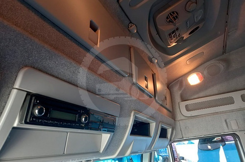 Imagem 17 de 23 de Iveco Stralis 360 Automático - 4x2 -17/18 - Rod. Seminovos.