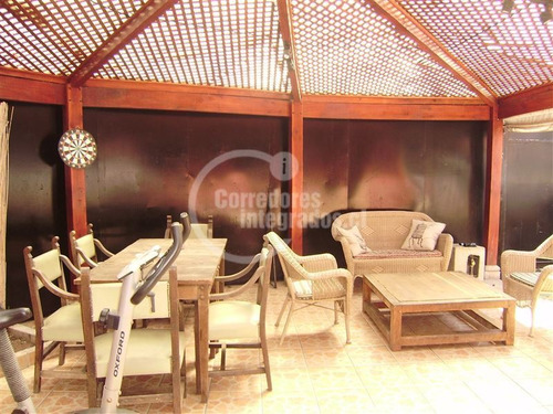 Imagen 21 de 22 de Casa En Venta De 7 Dormitorios En Vitacura