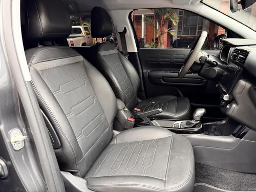 Citroën C4 Cactus 1.6 Shine Turbo Aut