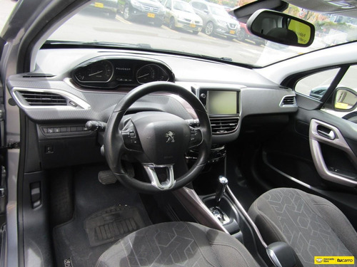 Peugeot 2008 1.6 Allure