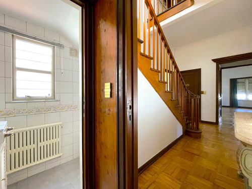 Casa 6 Ambientes En C. Melo 1101 Esquina Gaspar Campos - Vicente Lopez
