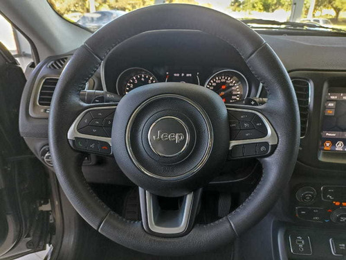 Imagem 14 de 15 de Jeep Compass Longitude 2.0 Flex 16v Aut 2018