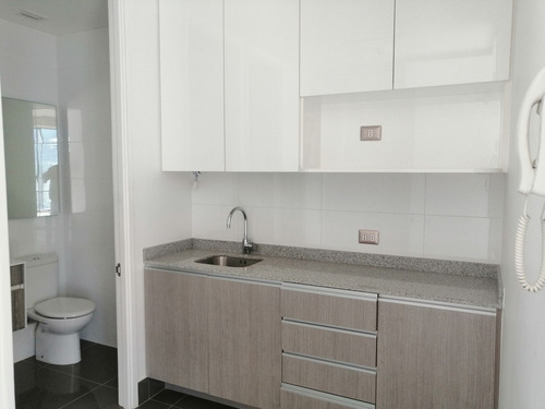 Arriendo Oficina Por Estrenar, 263,95 M2, La Dehesa