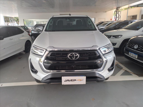 Toyota Hilux 2.8 D-4D TURBO DIESEL CD SRX 4X4 AUTOMÁTICO