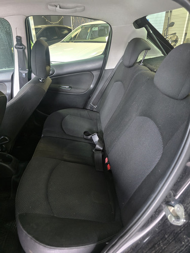 Peugeot 207 1.6 Xt