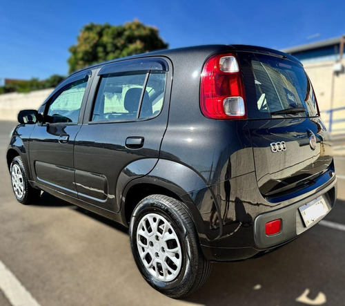 Fiat Uno Vivace 1.0
