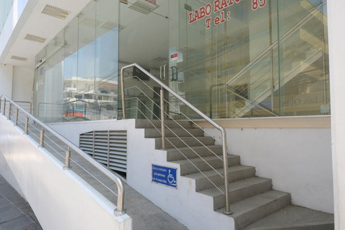Fracc. Magallanes Edificio Para Centro Médico O Laboratorio