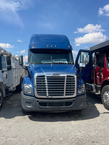 Freightliner Cascadia Evolution 2017 13 Velocidades Manual.
