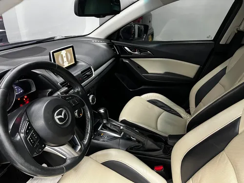 Mazda 3 2.0 Grand Touring